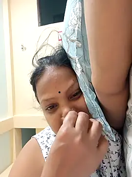 Snapshot of Arohi35 chatting on March 11, 5:41 pm Arohi35 online show from March 11, 5:41 pm