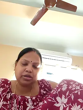 Snapshot of Arohi35 chatting on March 16, 1:55 am Arohi35 online show from March 16, 1:55 am