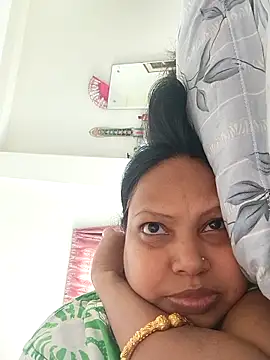 Snapshot of Arohi35 chatting on March 22, 9:23 am Arohi35 online show from March 22, 9:23 am