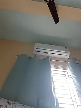 Snapshot of Arohi35 chatting on March 28, 2:22 am Arohi35 online show from March 28, 2:22 am