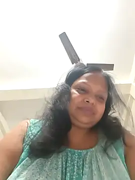 Snapshot of Arohi35 chatting on April 1, 3:31 pm Arohi35 online show from April 1, 3:31 pm