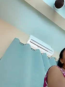 Arohi35 online show from May 9, 1:22 am