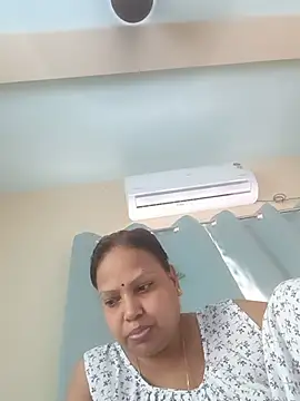 Arohi35 online show from May 20, 1:34 am