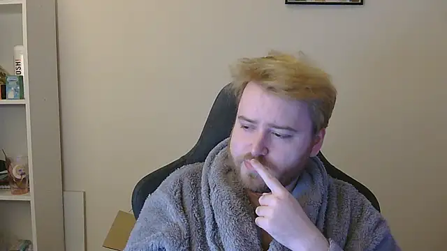 Snapshot of orangegummybear chatting on September 29, 3:55 am orangegummybear online show from September 29, 3:55 am