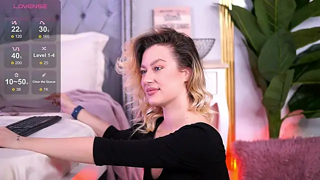 AnnastasiaMills online show from March 21, 12:06 pm