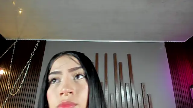 alice rous21 online show from January 18, 1:26 pm