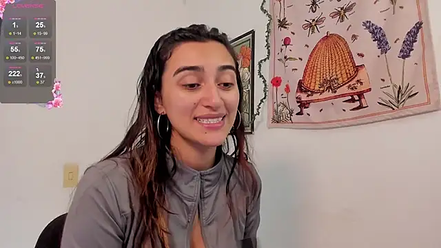 Gabee7  online show from November 21, 5:00 pm