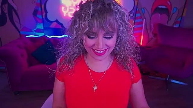 CandyLadyyy online show from September 12, 8:42 pm