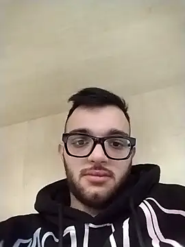 Francescodicristina44 online show from February 25, 1:54 pm