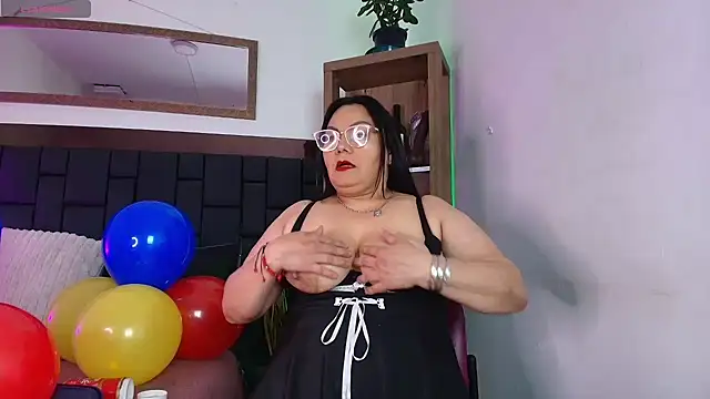 EllenaBoobs  online show from June 19, 7:06 pm