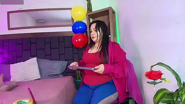 EllenaBoobs  online show from June 29, 2:17 pm