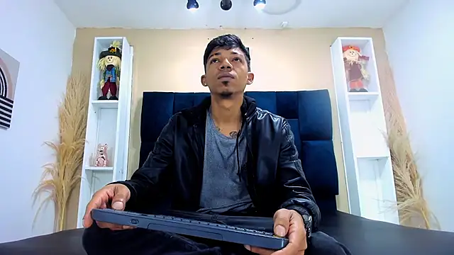 Snapshot of Gregory_Sforza chatting on October 22, 12:38 pm Gregory Sforza online show from October 22, 12:38 pm