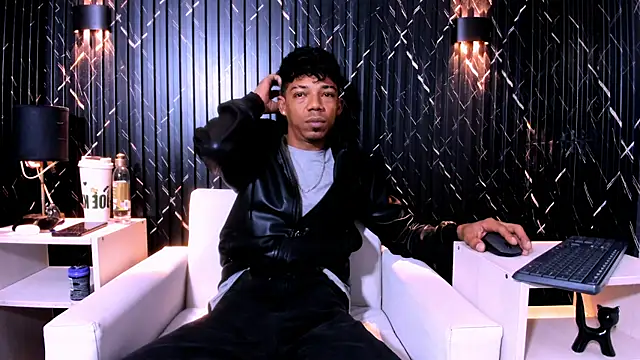 Snapshot of Gregory_Sforza chatting on October 24, 12:01 pm Gregory Sforza online show from October 24, 12:01 pm