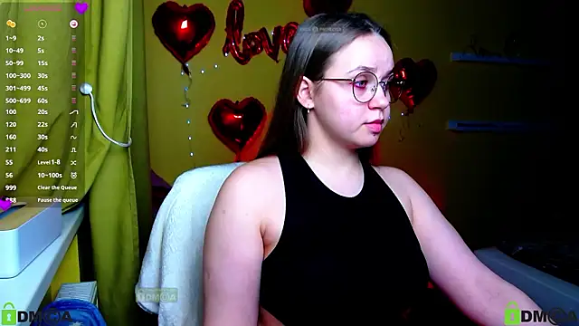 Lilysweet13 online show from February 13, 7:43 pm