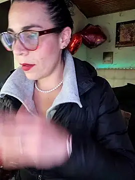 Snapshot of mia_velvet1 chatting on March 8, 2:43 pm mia velvet1 online show from March 8, 2:43 pm