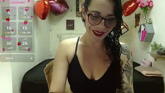 Snapshot of mia_velvet1 chatting on March 17, 2:42 pm mia velvet1 online show from March 17, 2:42 pm