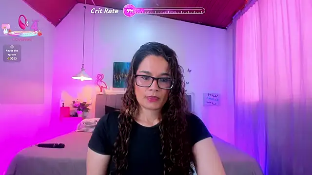 Snapshot of Rose_Thompson1 chatting on April 3, 1:31 pm Rose Thompson1 online show from April 3, 1:31 pm