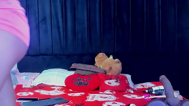 Snapshot of megan_stathann chatting on October 21, 8:53 pm megan stathann online show from October 21, 8:53 pm