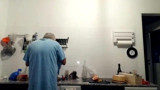 Berg Boy online show from October 5, 5:06 am