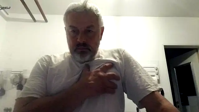 Berg Boy online show from October 22, 10:42 pm