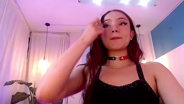 Snapshot of Rose_Fire1 chatting on March 14, 9:14 am Rose Fire1 online show from March 14, 9:14 am