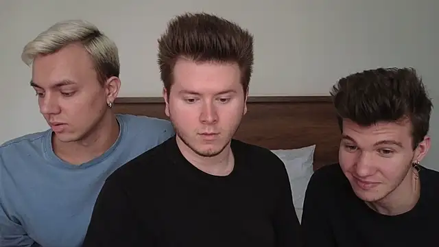 Snapshot of boys_sobolisha chatting on September 19, 1:56 pm boys sobolisha online show from September 19, 1:56 pm