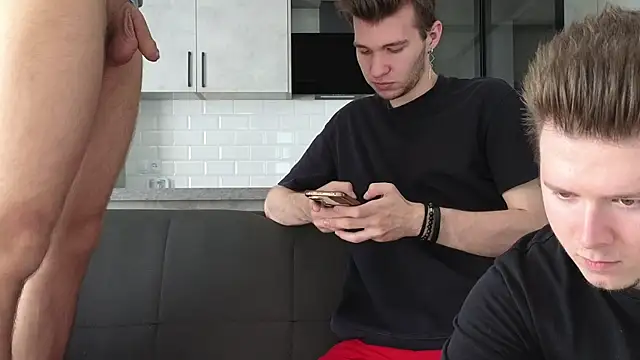 Snapshot of boys_sobolisha chatting on September 23, 11:46 am boys sobolisha online show from September 23, 11:46 am