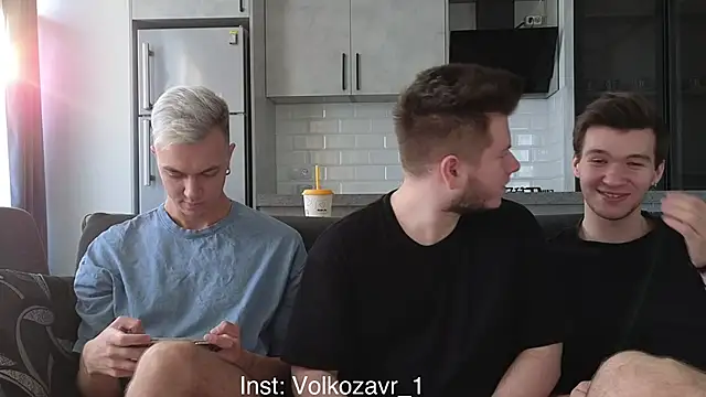 Snapshot of boys_sobolisha chatting on October 12, 1:21 pm boys sobolisha online show from October 12, 1:21 pm