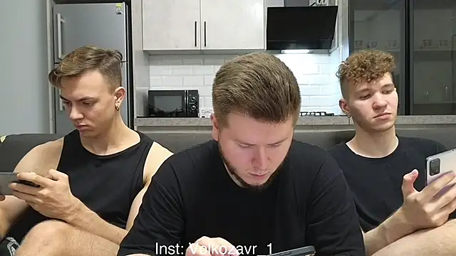 boys sobolisha online show from May 6, 9:09 pm