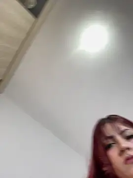 Ivelleee  online show from June 5, 11:54 pm