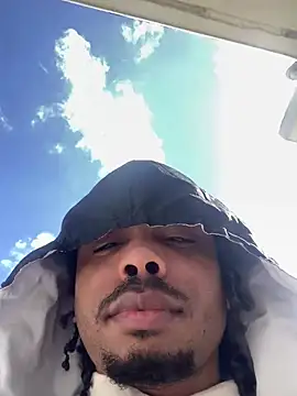 Snapshot of anthonyroth chatting on February 9, 5:50 pm anthonyroth online show from February 9, 5:50 pm