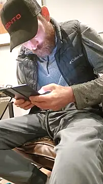 LKC94 online show from November 8, 12:44 am