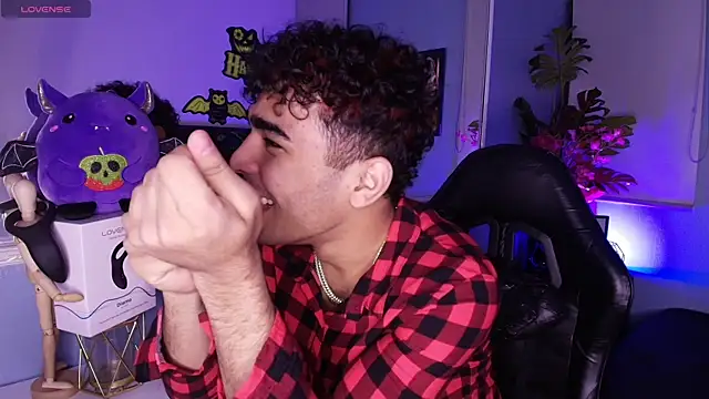 LucasCarterr  online show from September 30, 3:44 am