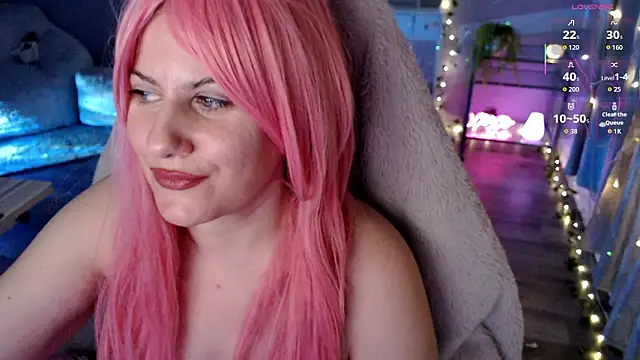 Snapshot of BellaStar84 chatting on March 18, 11:13 am BellaStar84 online show from March 18, 11:13 am