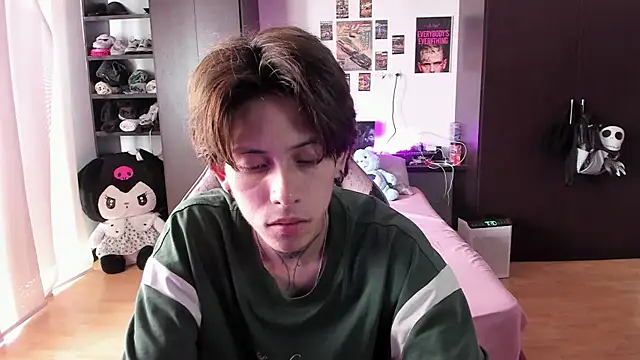 Snapshot of xIce_Boy chatting on February 25, 2:16 pm xIce Boy online show from February 25, 2:16 pm