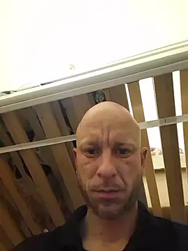 svenpfeifer online show from February 25, 12:42 am