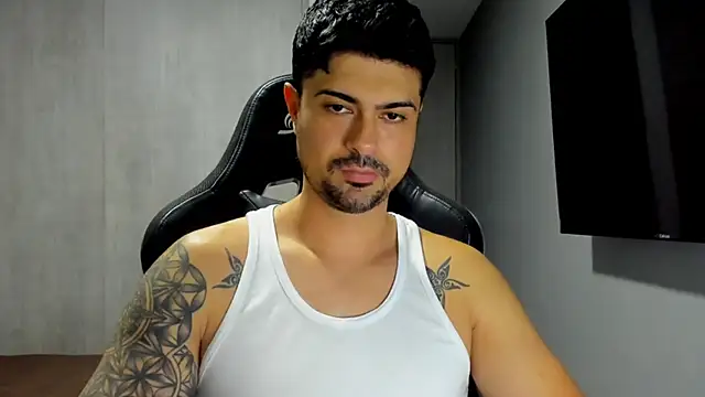 Dante Storm online show from January 17, 2:27 am