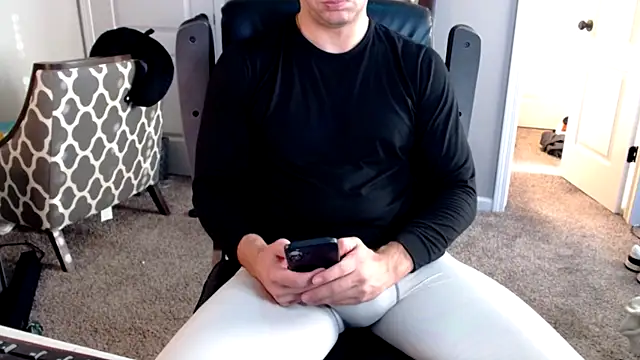 MidwestStroke online show from February 22, 10:52 pm