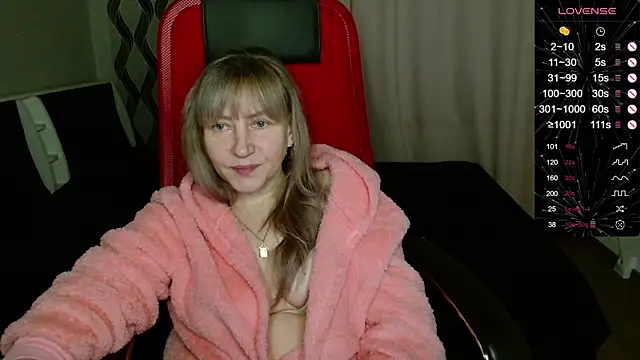 Snapshot of ganet469 chatting on December 18, 2:01 pm ganet469 online show from December 18, 2:01 pm