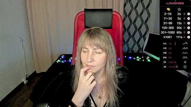 Snapshot of ganet469 chatting on February 7, 9:18 pm ganet469 online show from February 7, 9:18 pm