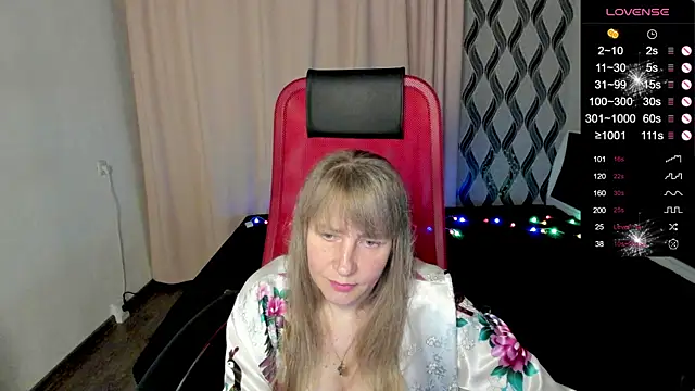 Snapshot of ganet469 chatting on April 23, 9:39 pm ganet469 online show from April 23, 9:39 pm