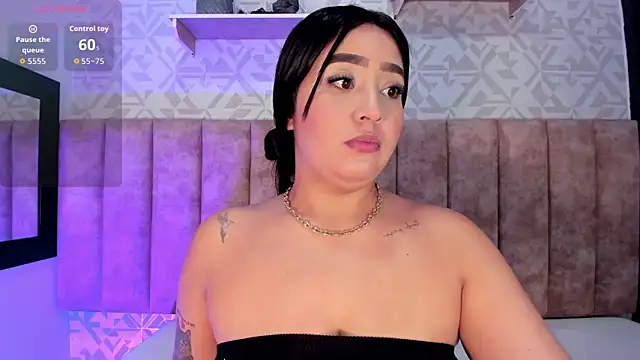 MelinaCruz online show from September 20, 4:02 am