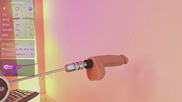 Snapshot of Kloe_raizee chatting on March 21, 11:23 pm Kloe raizee online show from March 21, 11:23 pm