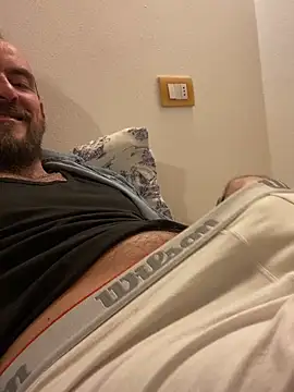 Snapshot of Rimmingtop chatting on April 30, 8:57 pm Rimmingtop online show from April 30, 8:57 pm