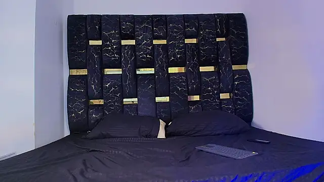 chris blake   online show from November 22, 6:07 pm