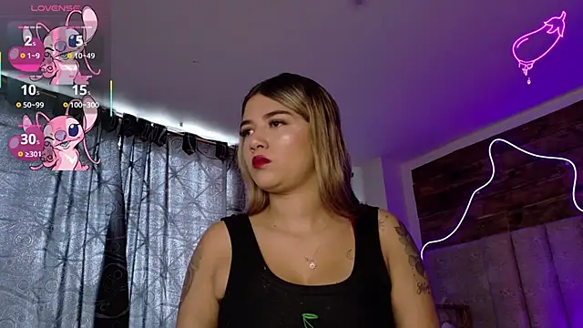 natasha  black online show from December 21, 7:32 pm