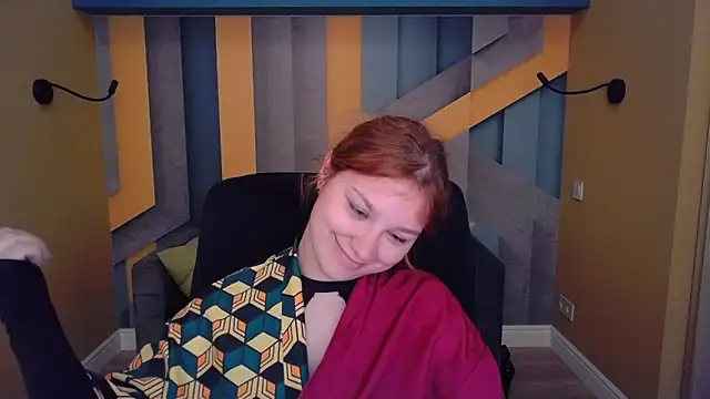 AngelinaLow online show from May 8, 11:26 am