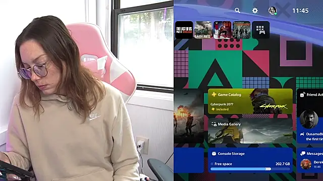 SpaceCowWhore online show from October 14, 3:46 pm