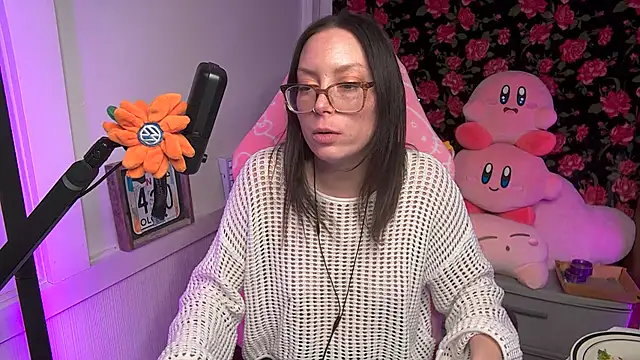 Snapshot of SpaceCowWhore chatting on February 18, 5:03 am SpaceCowWhore online show from February 18, 5:03 am