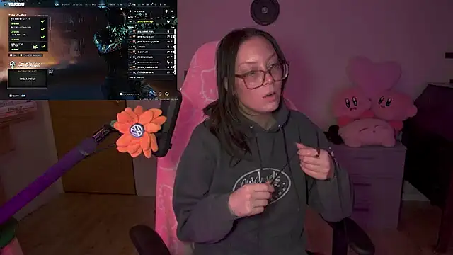 Snapshot of SpaceCowWhore chatting on February 25, 12:53 am SpaceCowWhore online show from February 25, 12:53 am